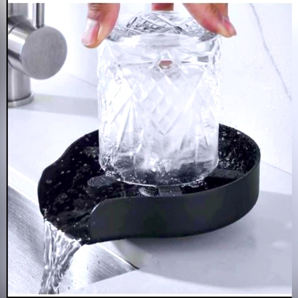 Glass rinser